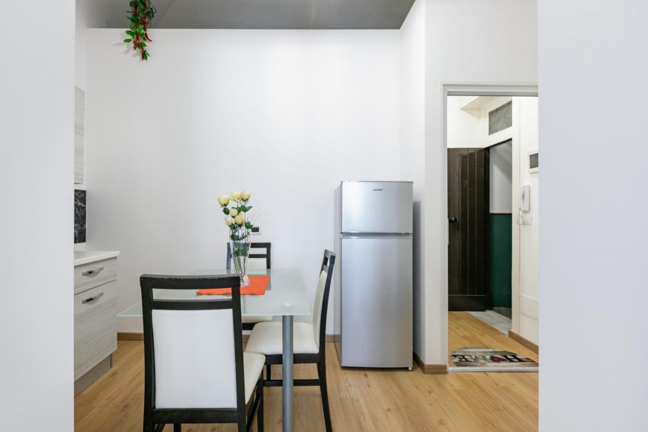 דירות פלרמו Corso Dei Mille Station Flat With Balcony מראה חיצוני תמונה