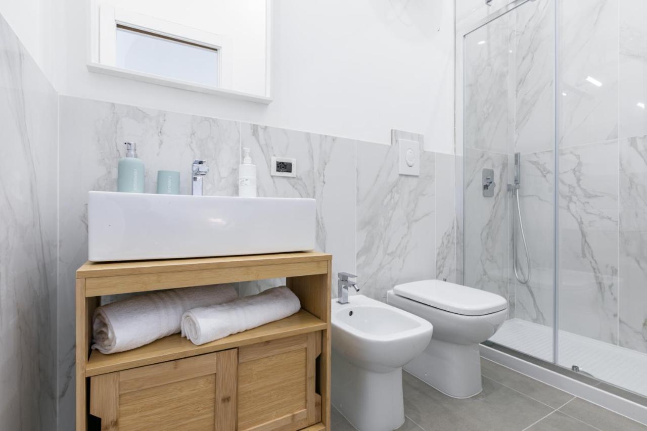 דירות פלרמו Corso Dei Mille Station Flat With Balcony מראה חיצוני תמונה
